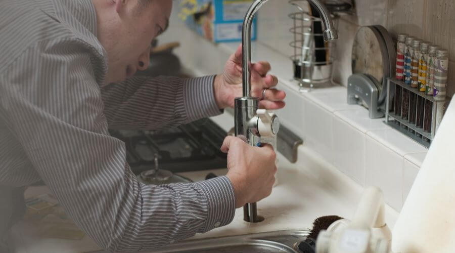 Professional sink repair in Willowbrook, IL